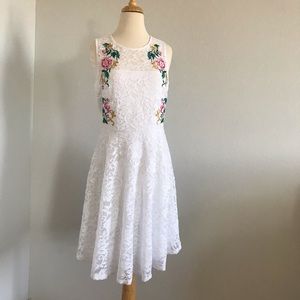 Thalia Sodi Lace Dress Size M